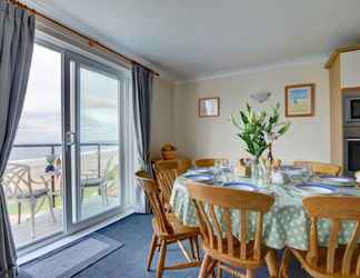 Lainnya 2 Flat 28 Clifton Court Croyde