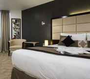 Bedroom 3 VR Queen Street - Hotel & Suites