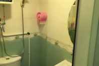 Toilet Kamar Geo Home Holiday Hotel