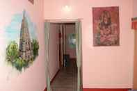 Lobi Kundan Bazar Guest House