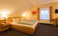 Bedroom 2 Landhotel & Gasthof Grätz