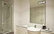 Toilet Kamar 7 Brighton Bay Apartments