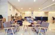 Lobi 4 Days Hotel by Wyndham Seoul Myeongdong