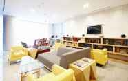 Lobi 6 Days Hotel by Wyndham Seoul Myeongdong