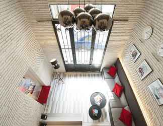 Lobi 2 Wabi Sabi Hostel Istanbul