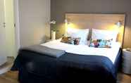 Kamar Tidur 2 Hotell Aston