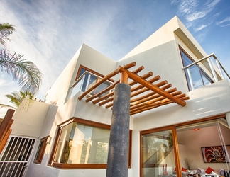 Exterior 2 B Nayar Family Luxury Suites & Villas Residences - Ocean View & All Inclusive Available