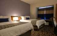 ห้องนอน 6 Microtel Inn & Suites by Wyndham Sault Ste. Marie