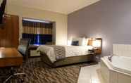 ห้องนอน 3 Microtel Inn & Suites by Wyndham Sault Ste. Marie