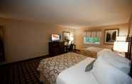 Bedroom 3 Baymont by Wyndham Erie
