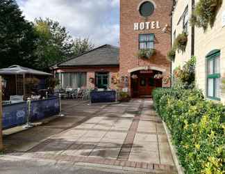 Exterior 2 The Corn Mill Lodge Hotel