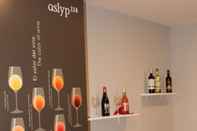 Bar, Kafe dan Lounge Hostal Aslyp 114