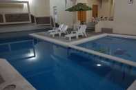 Swimming Pool Hotel Zihua Express