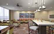 Bar, Kafe dan Lounge 4 Homewood Suites by Hilton Halifax-Downtown