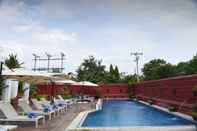 Swimming Pool Zfreeti Hotel