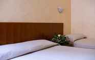 Bilik Tidur 7 Hotel Astor Piacenza