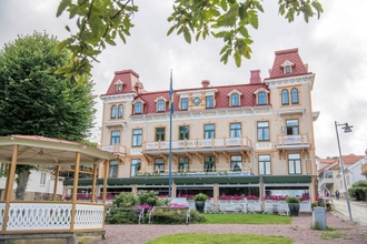 Exterior 4 Grand Hotel Marstrand