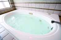 สิ่งอำนวยความสะดวกด้านความบันเทิง Hotel Fine Garden Gifu - Adults Only