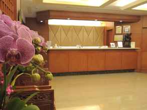 Lobi 4 Rich Garden Hotel