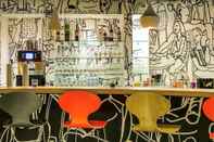 Quầy bar, cafe và phòng lounge ibis Hamburg City