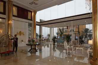 Lobi 4 Warwick Al Jubail Hotel