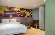 Kamar Tidur 3 Rainbow Hotel