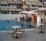 Swimming Pool 2 Hotel Dimitra