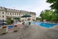 Swimming Pool Bar Harbor Grand Hotel