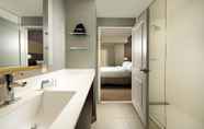 In-room Bathroom 3 Residence Inn Nashville SE/Murfreesboro