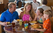 Restaurant 7 Hilton Garden Inn Virginia Beach Oceanfront