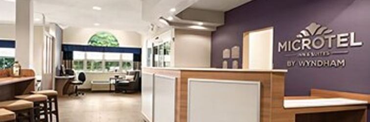 Lobby Microtel Inn & Suites By Wyndham Lynchburg