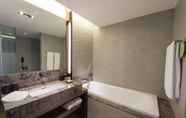 In-room Bathroom 7 Silks Place Tainan