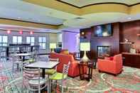 Bar, Cafe and Lounge Comfort Suites