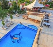 Swimming Pool 2 Orka World Hotel & Aquapark