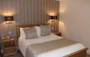 Kamar Tidur 4 Best Western Manor Hotel