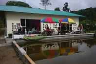 Swimming Pool Kinabalu Poring Vacation Lodge - Hostel