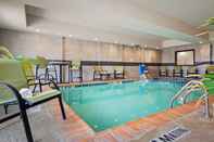 Swimming Pool Best Western Plus Pratt