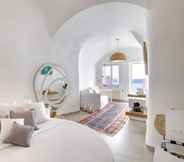 Bilik Tidur 7 Santorini Secret Suites & Spa