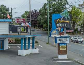 Exterior 2 Castaway Motel