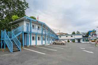 Bangunan 4 Castaway Motel