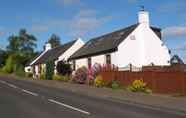 Exterior 2 Ardoch Cottage Bed & Breakfast