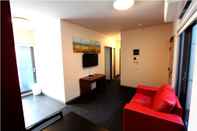 Common Space Alston Apartments Hotel