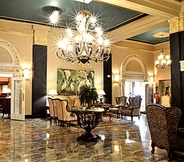 Lobby 3 Grant Hall Hotel