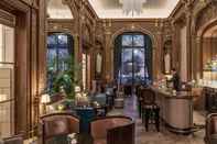 Bar, Cafe and Lounge The Peninsula Paris