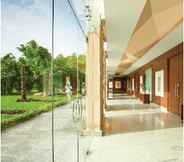 Lobi 3 The Gateway Resort Damdama Lake Gurgaon