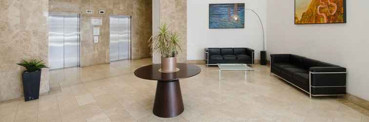 Lobby Property Vine - Dalgety Apartments