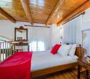 Bedroom 4 Skandalis Traditional Suites
