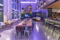 Bar, Kafe, dan Lounge MOXY Milan Malpensa Airport