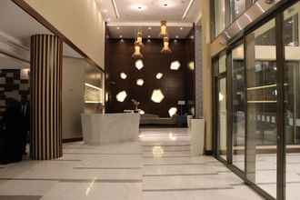 Lobi 4 Holiday Inn Jeddah Gateway, an IHG Hotel