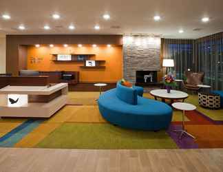 Lobi 2 Fairfield Inn & Suites by Marriott St. Paul Northeast